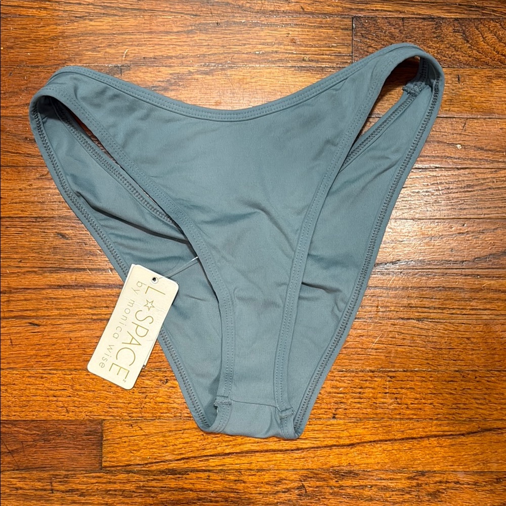 L*Space Whiplash Bottom. Bitsy Cut. NWT.